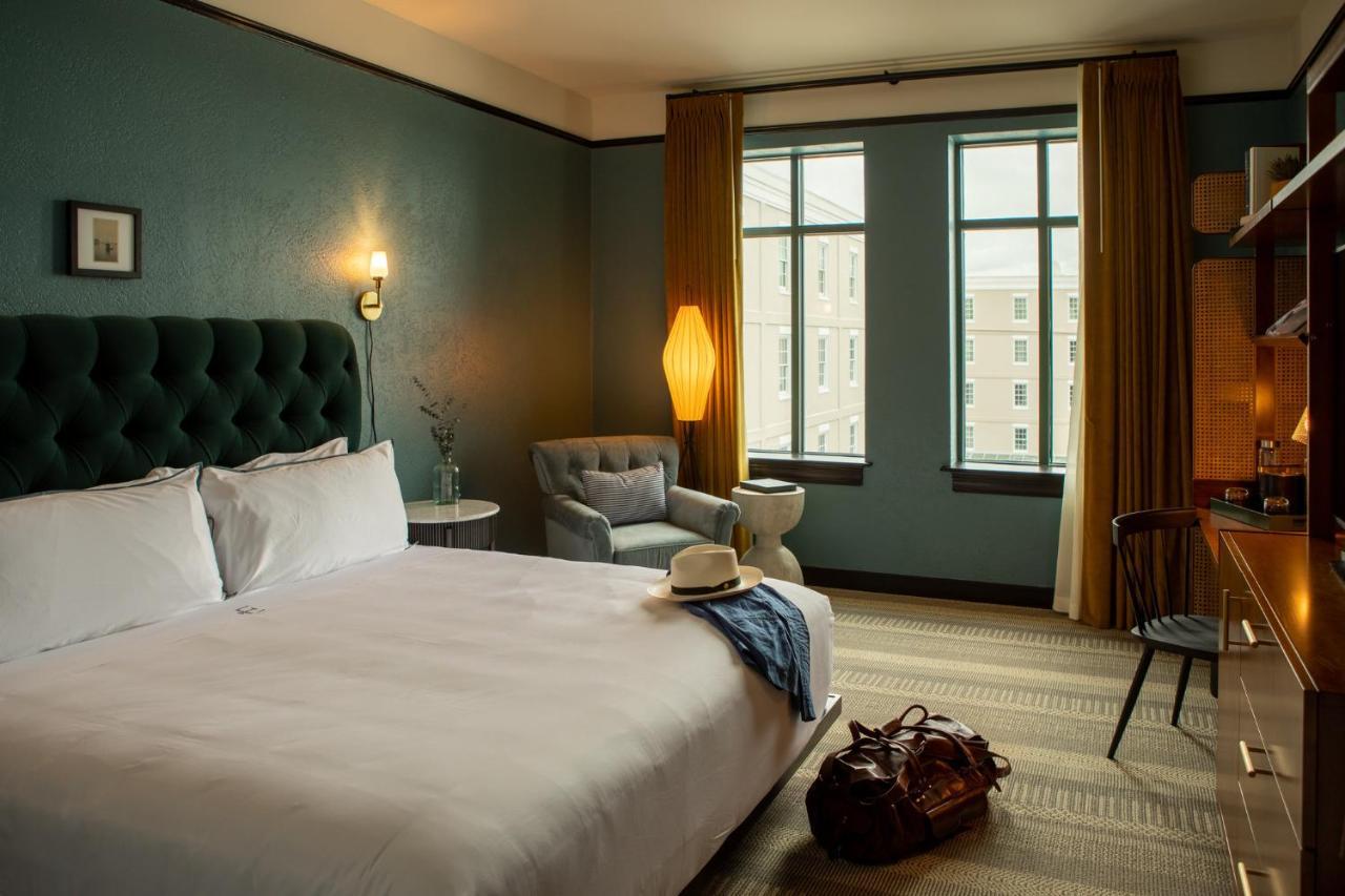 Hotel Emeline Чарлстън Екстериор снимка