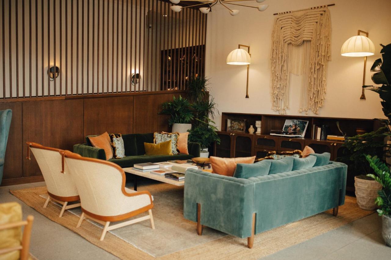 Hotel Emeline Чарлстън Екстериор снимка