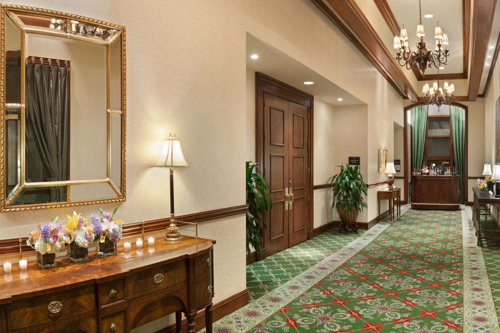 Hotel Emeline Чарлстън Екстериор снимка